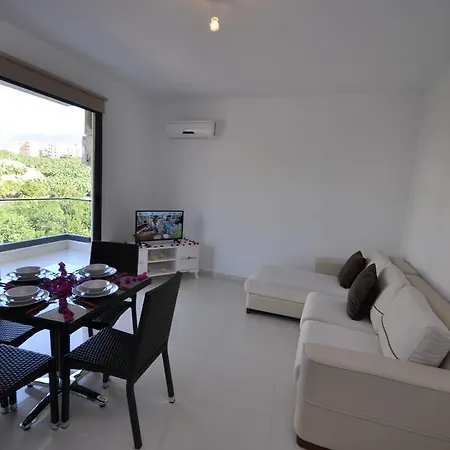 Nl Aqua Oleg Apartment *